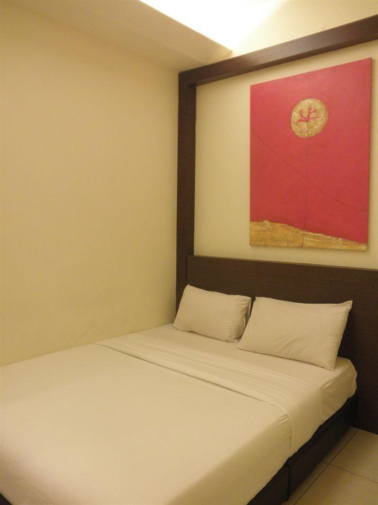 Hotel Dengba 2*