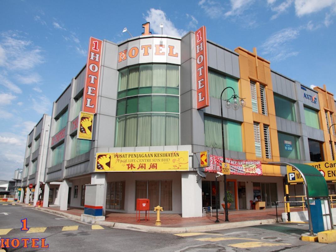 1 Kuchai Khách sạn 3*