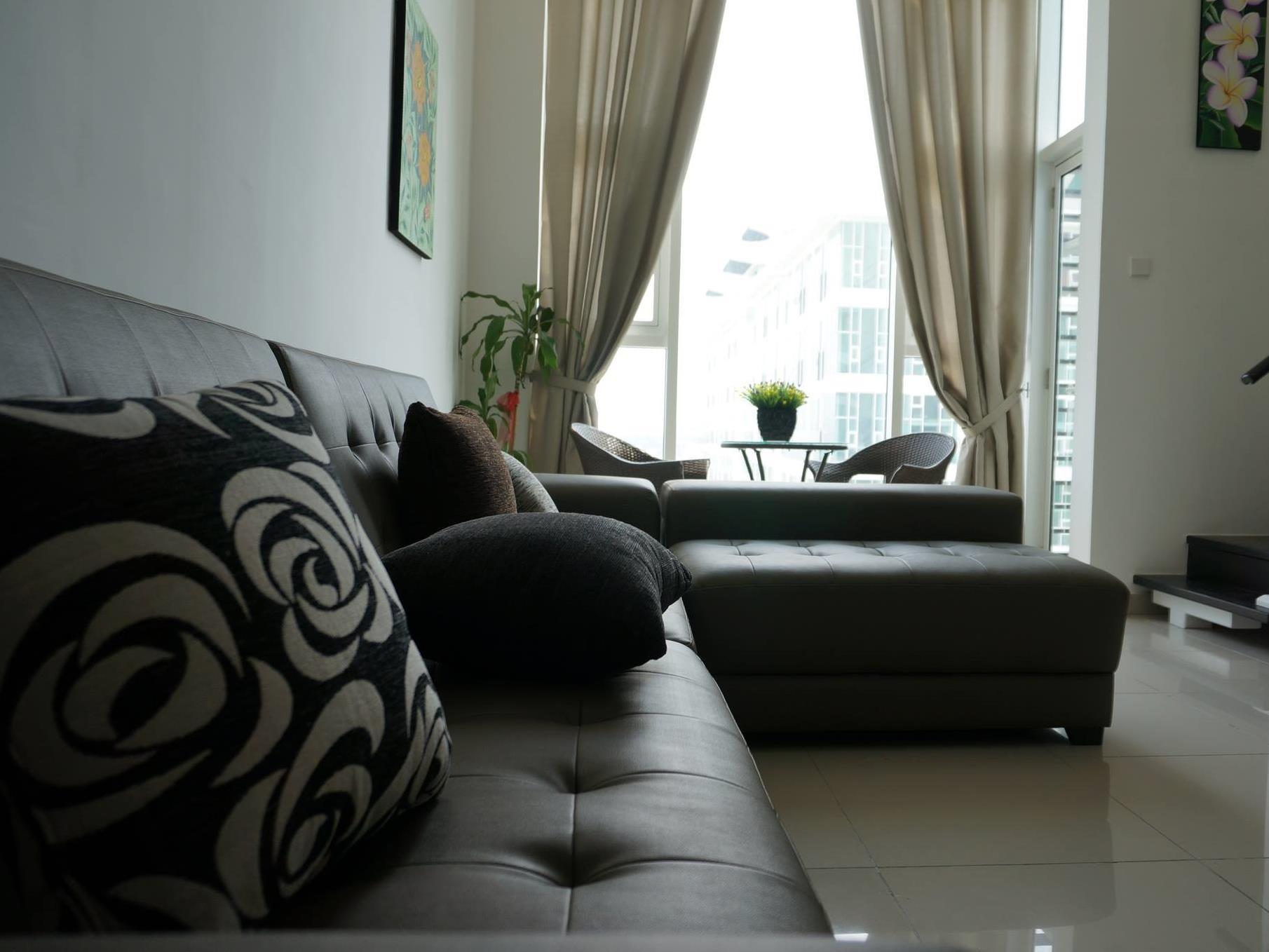 Homestay S-suites@the Scott Garden