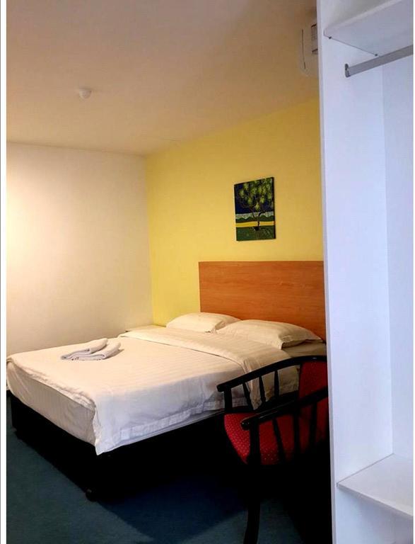 Hotel Lucky 11 2*