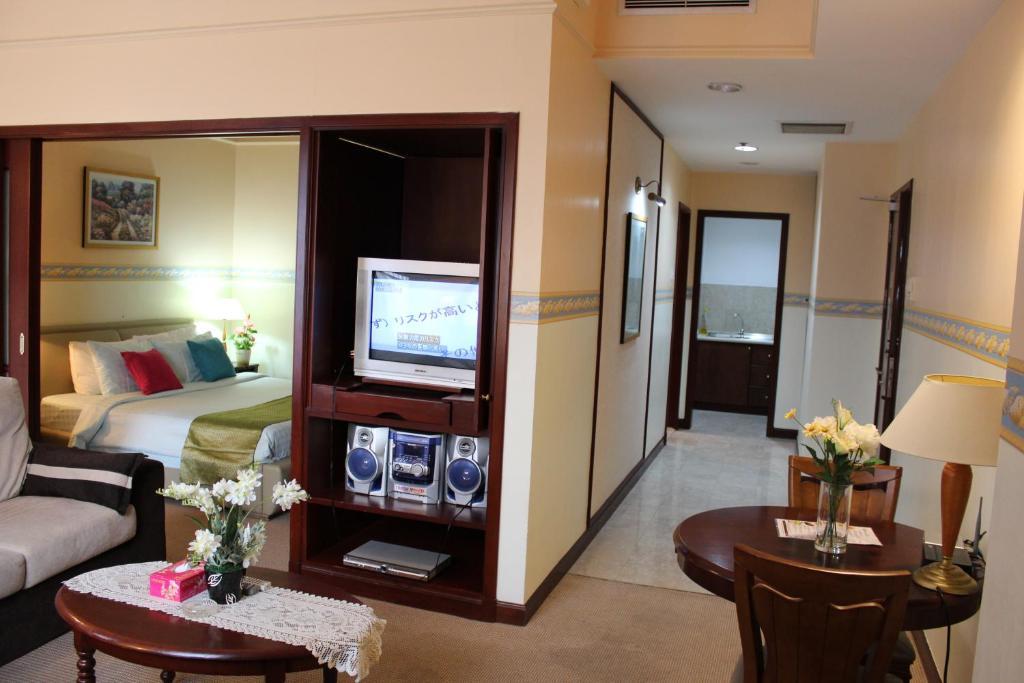 Lexus Service Suites @ Times Square Kl *