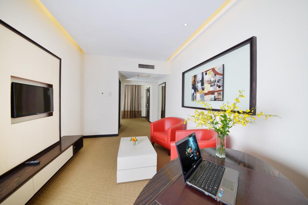 Hotel Q 4*