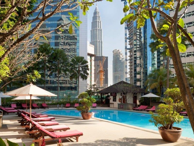 Hotel Crowne Plaza Mutiara