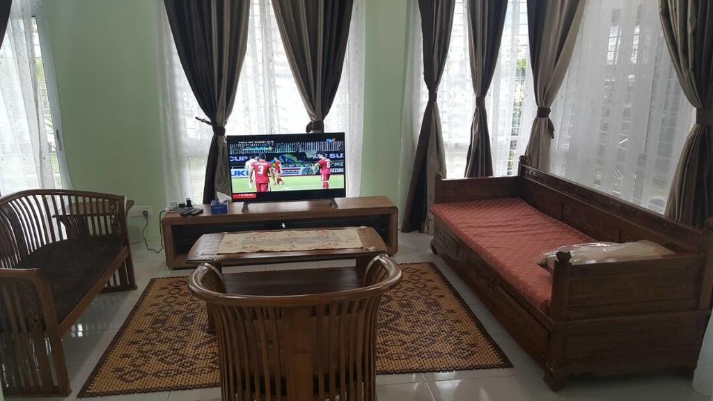 Vvip Homestay Proton City