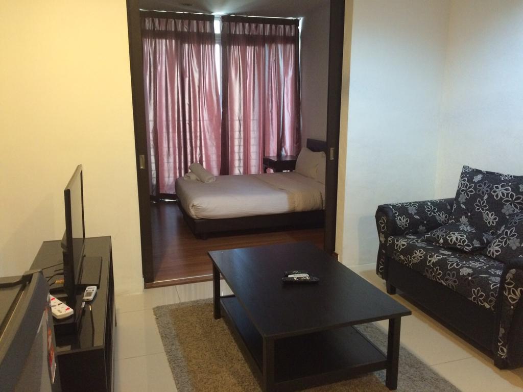 Obsom Suites At Taragon Kl Apartment
