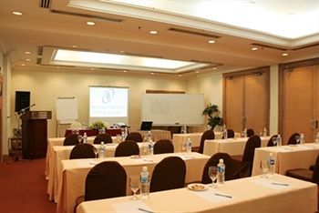 Prescott Medan Tuanku Hotel 3*