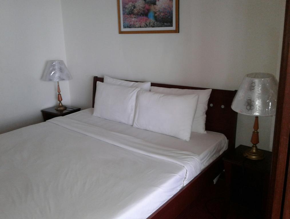Kl Crystal At Times Square Apartemen