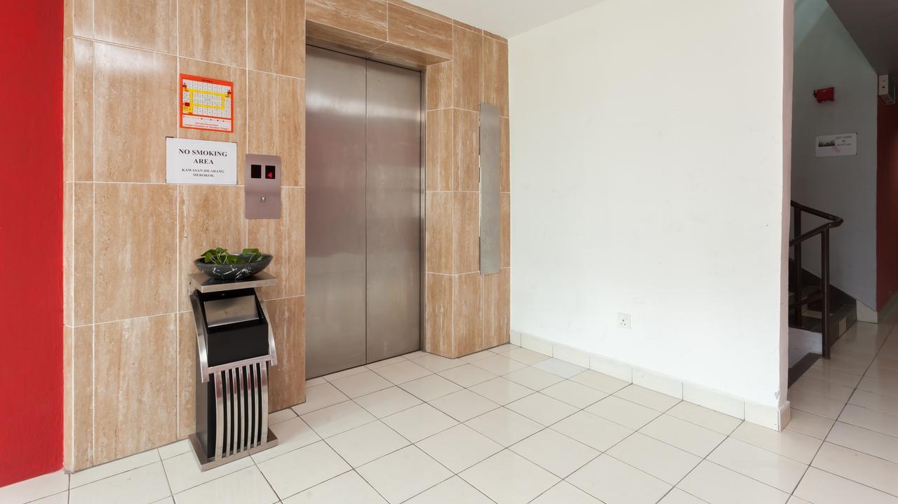 Hotel Oyo 182 Simms Grand Kuala Lumpur