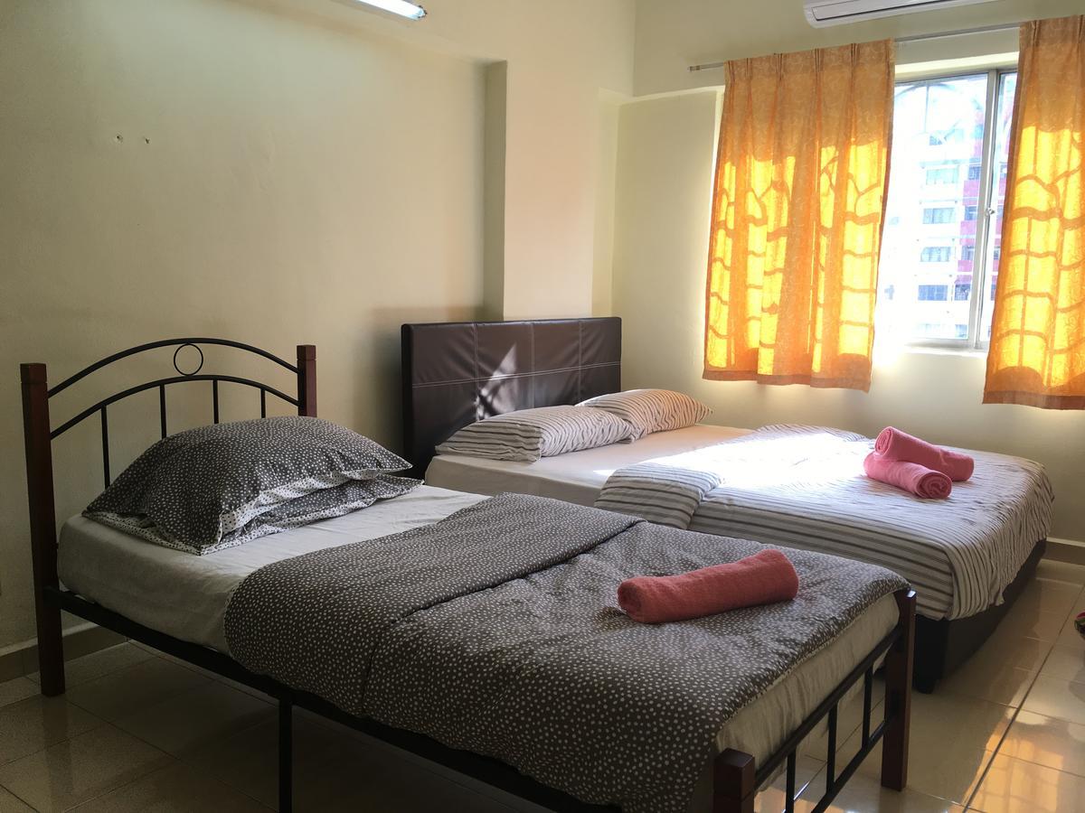 Moontel Homestay @ Vista Angkasa Kuala Lumpur