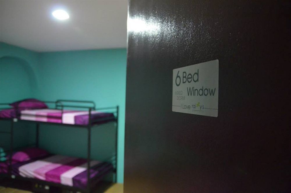 Raizzy's Hostel