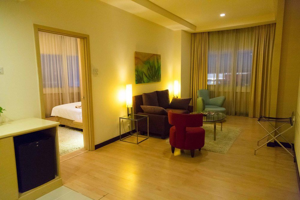 Khách sạn Ansa 4*