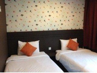 Hotel Oyo 600 Est 2*