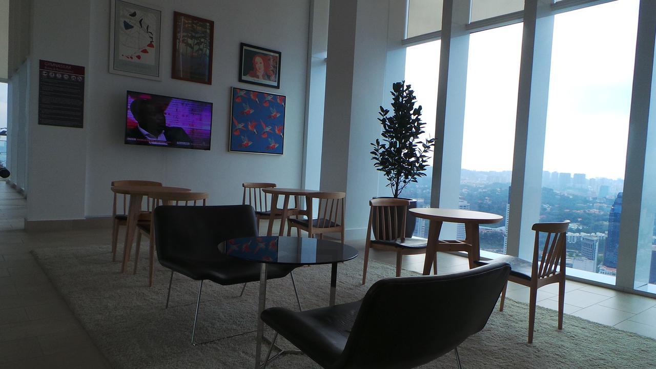 De Platinum Apartment