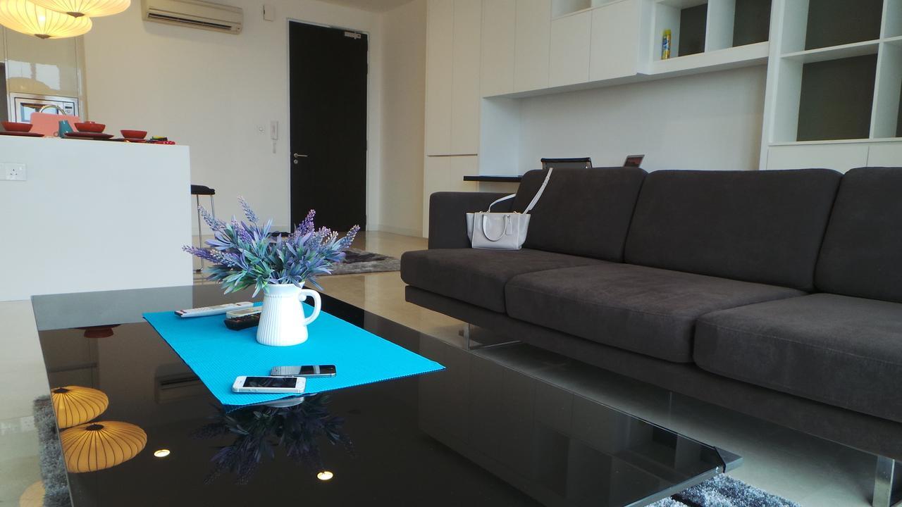 De Platinum Apartment