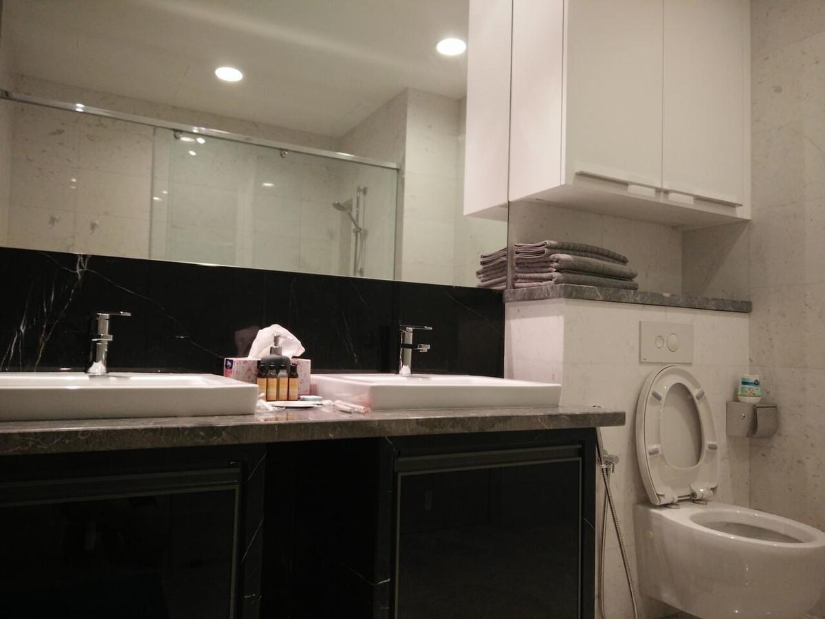 Platinum Apartment