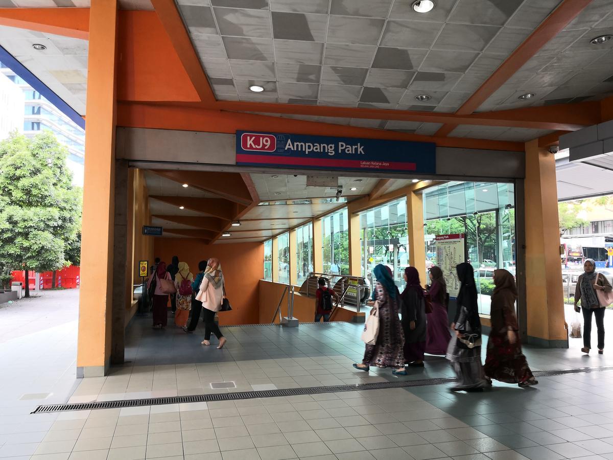 Binjai 8 Kl Near Klcc With 3 Mins Walk To Train Station, Flexihome-My Homestay