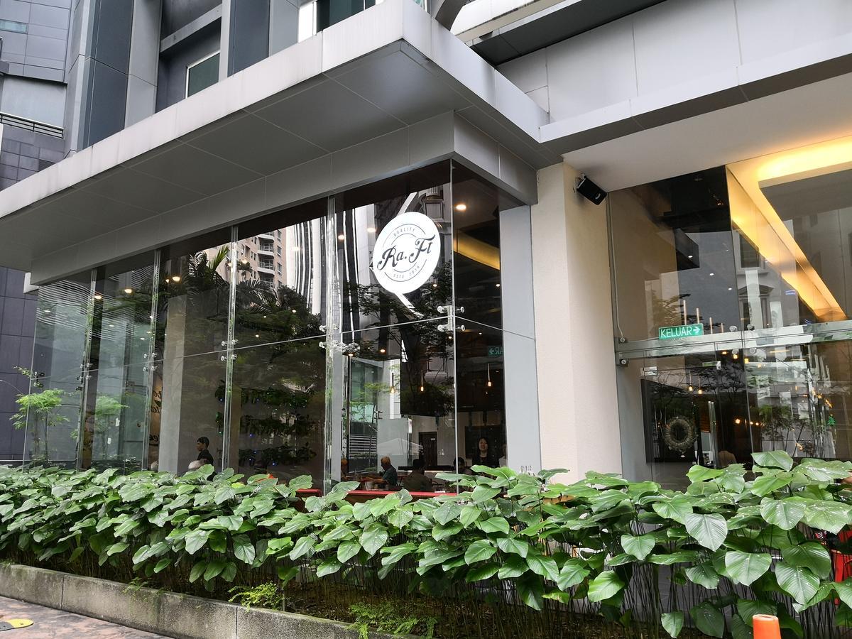 Binjai 8 Kl Near Klcc With 3 Mins Walk To Train Station, Flexihome-My Homestay