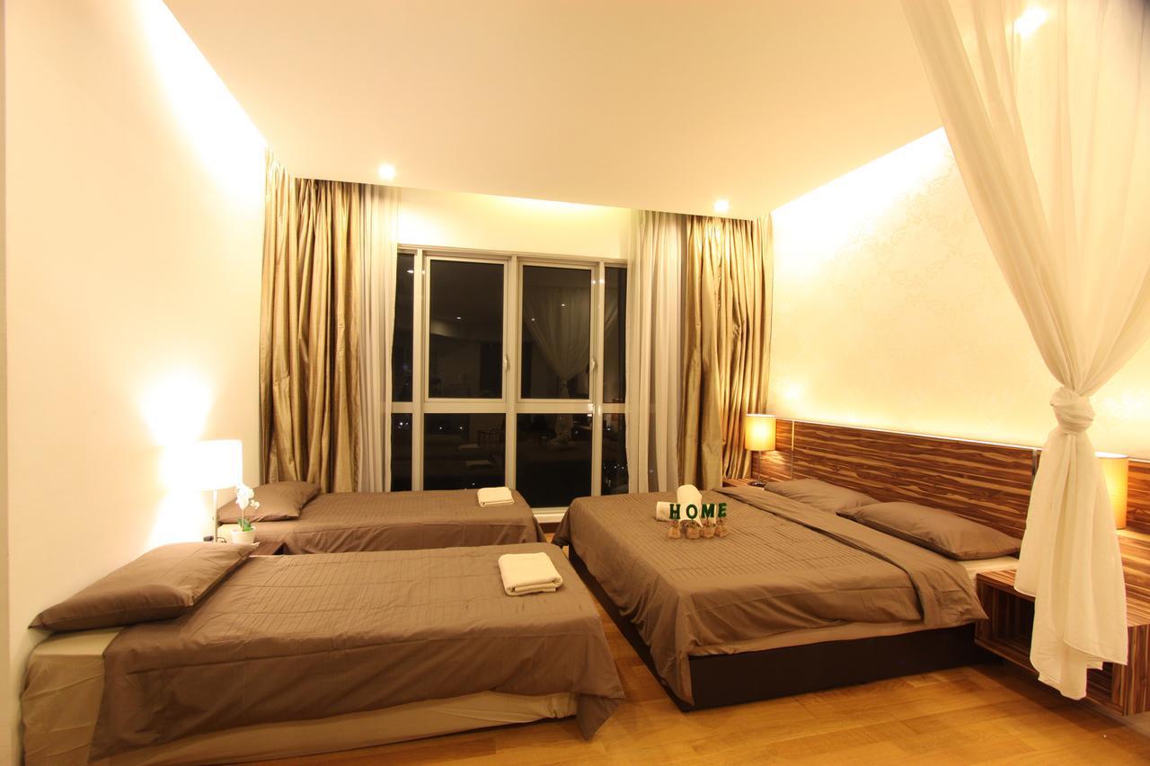 Apartment Breathtaking Klcc View @ Regalia Kuala Lumpur