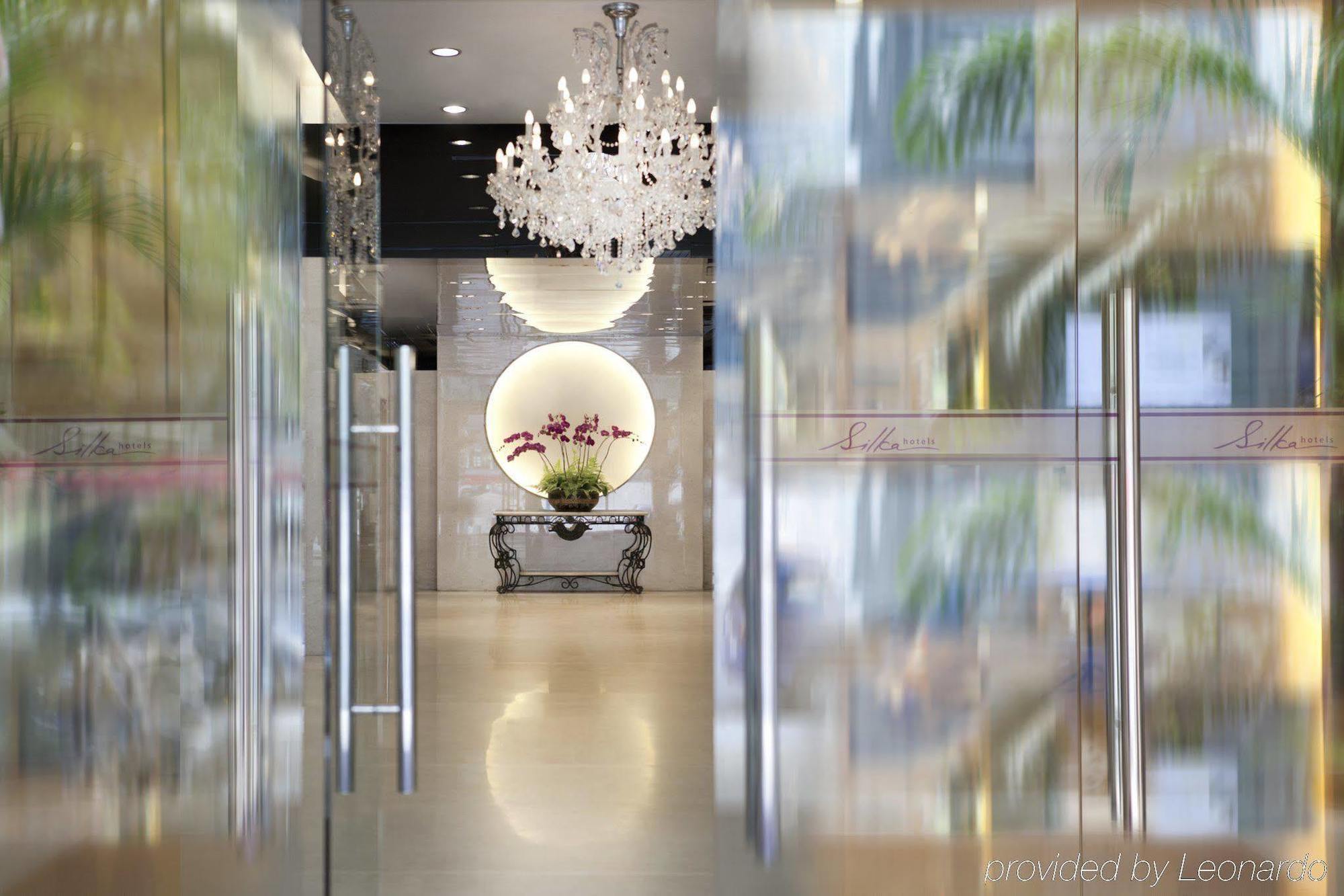 Hotel Silka Maytower 3*