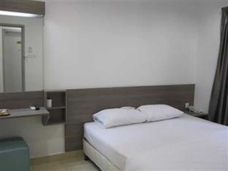 Oyo 89655 Sri Duta Hotel 2*