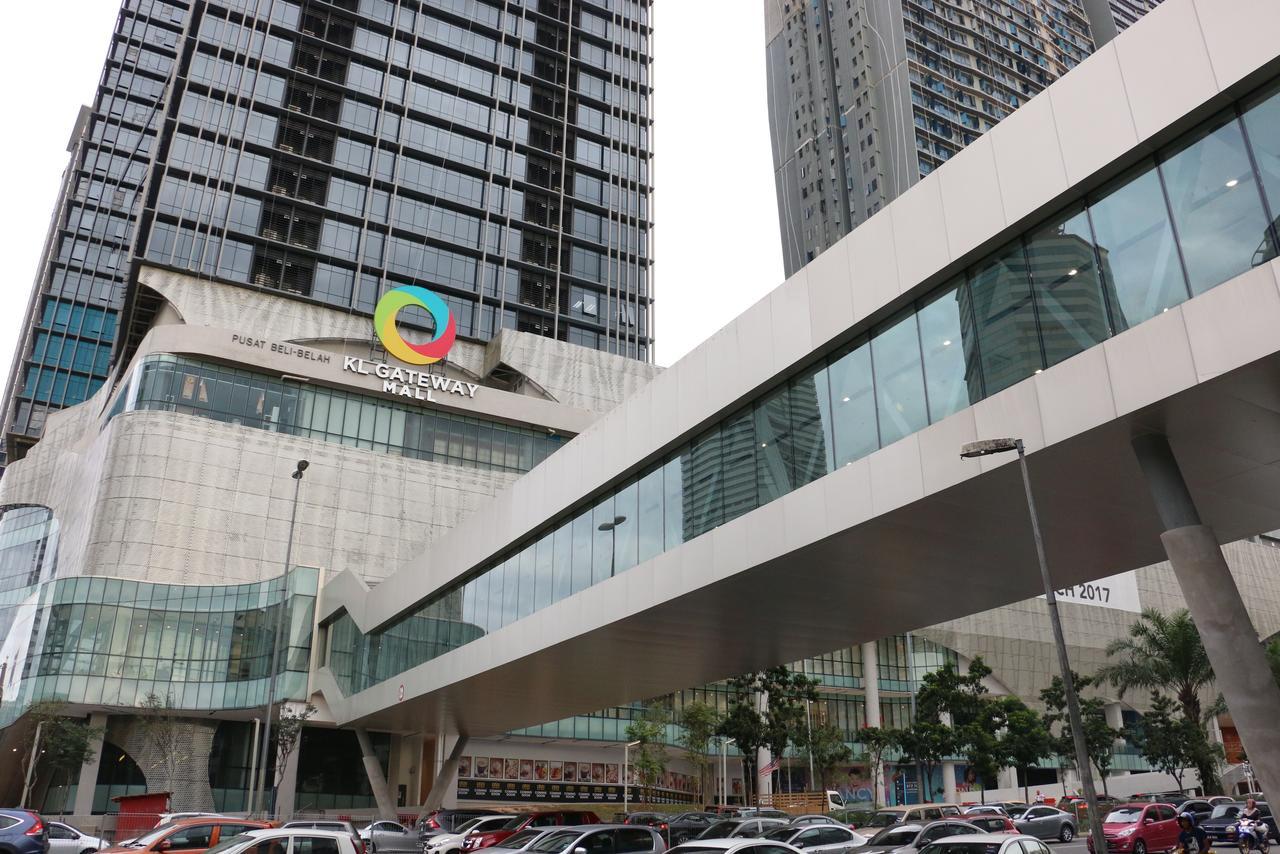 Aparthotel Kl Gateway Pool Suites Near Mid Valley 4*