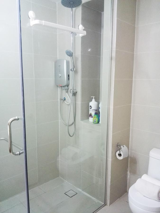 Kl Gateway Pool Suites Near Mid Valley 4* Kuala Lumpur