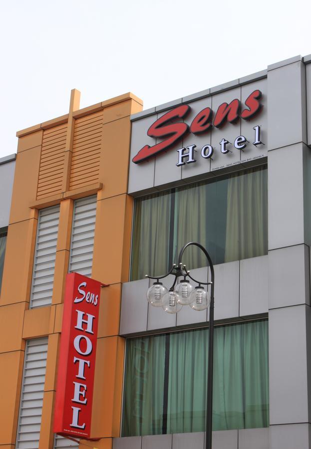 Hotel Sens 2*