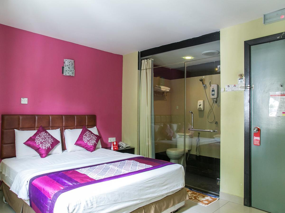Oyo 173 De Nice Hotel