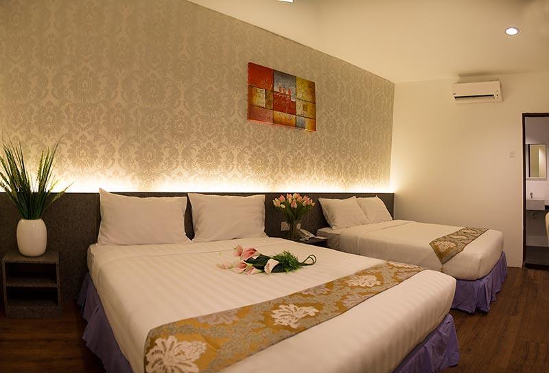Canary Hotel