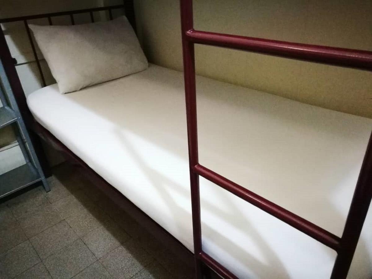 Grocer's Backpackers Albergue *