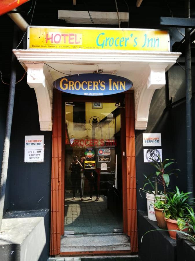 Grocer's Backpackers Albergue *