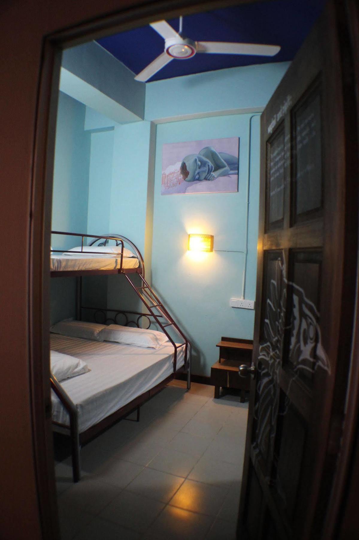 Birdnest Guesthouse, Gaia Rooftop Cafe