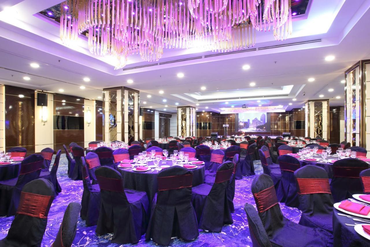 Corus Klcc Hotel 4*