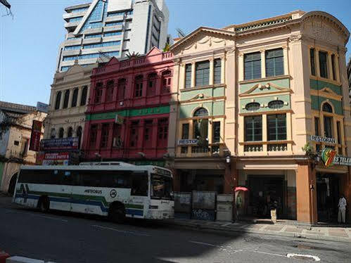 Submarine Market * Kuala Lumpur