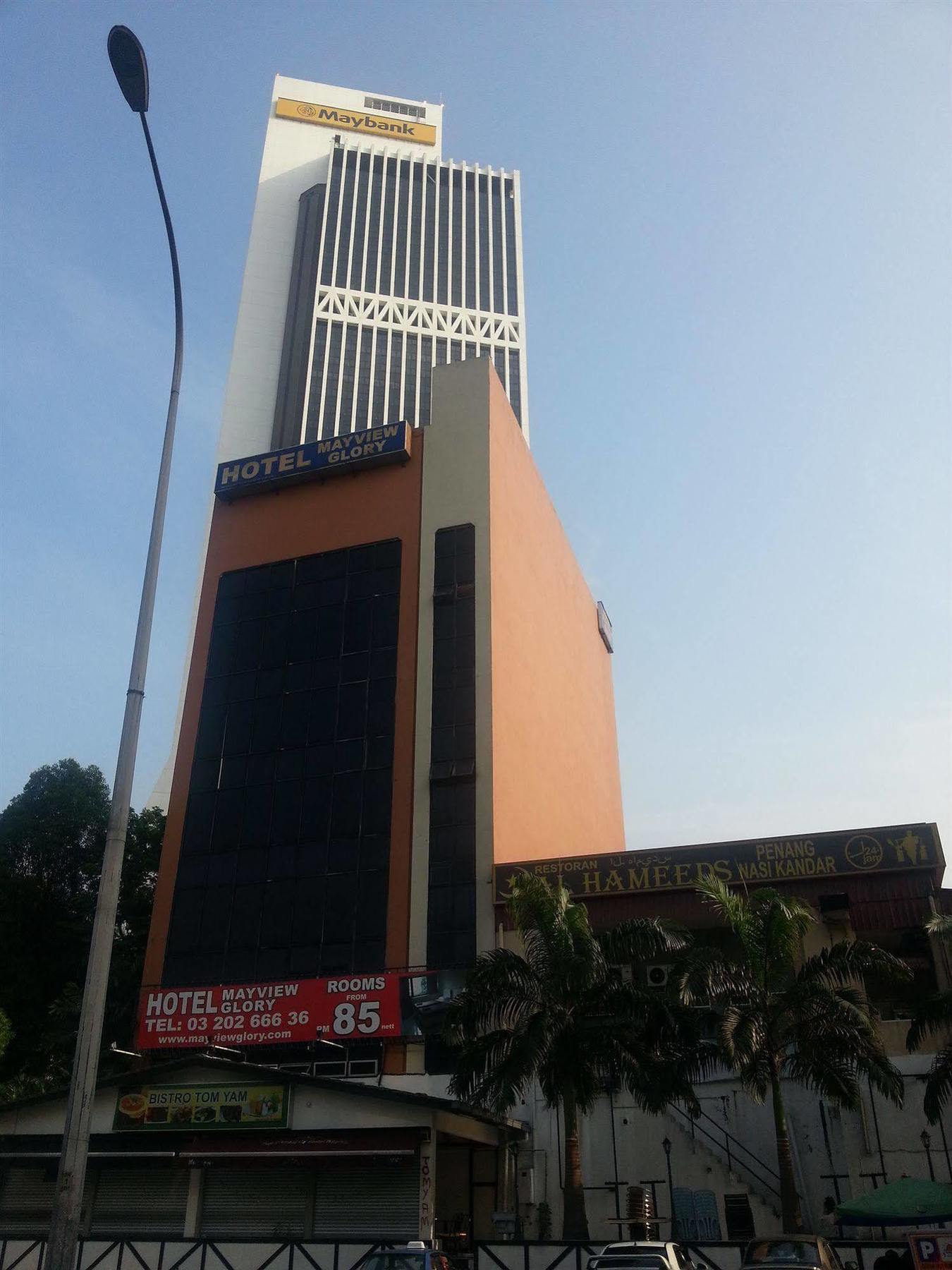 Hotel Oyo 390 Mayview Glory