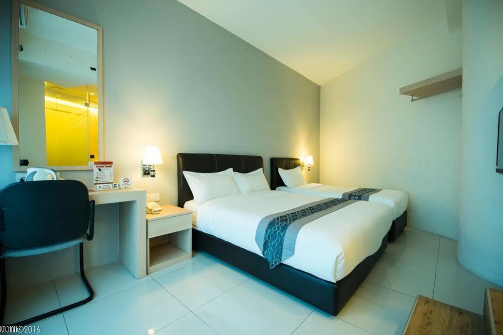 Khách sạn De Elements Business Kl 3*