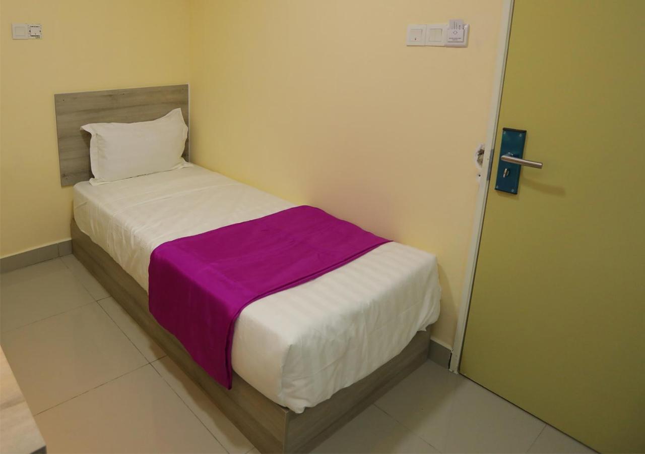 Oyo 552 Kl Centre Point 3*