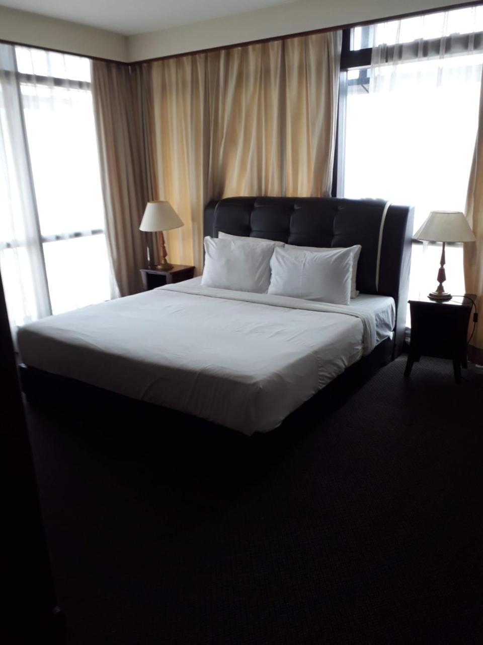 City At Times Square Aparthotel 4*