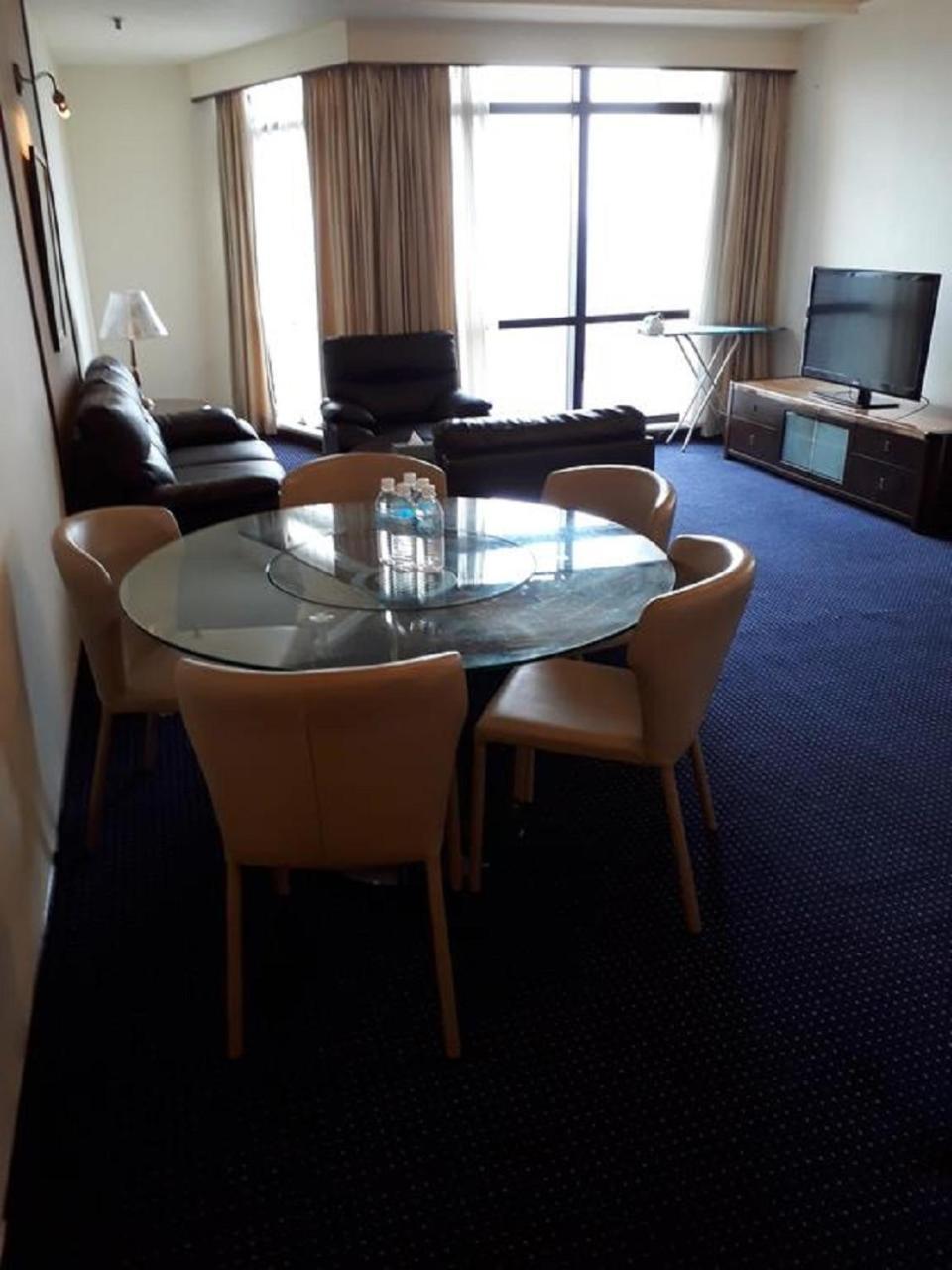 City At Times Square Aparthotel