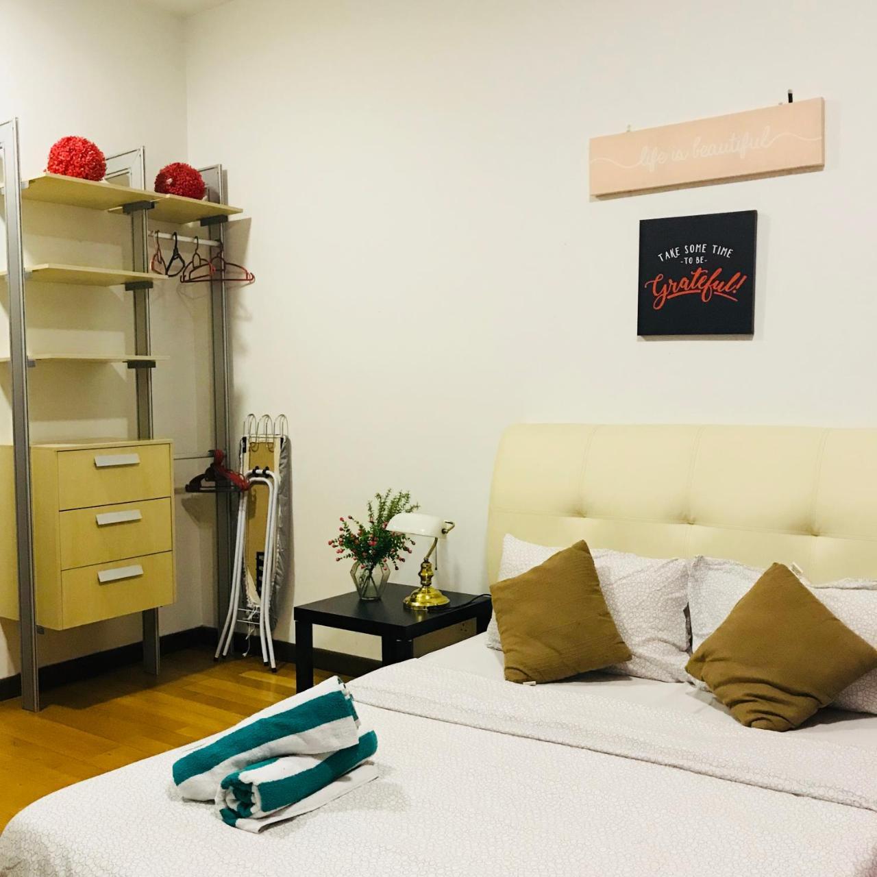 57 Skystay Regalia Suites By Hans Empire - Best Kl City View! Apartment *