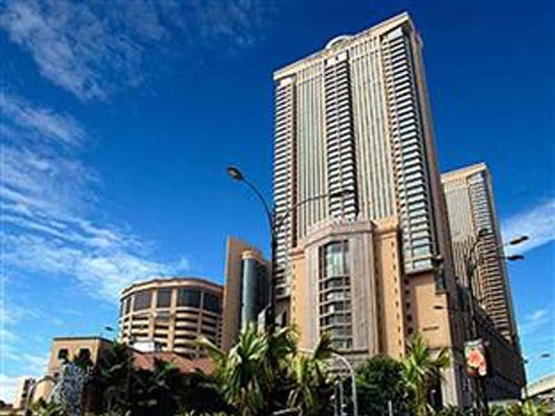 Hotel Berjaya Times Square Hotel, 5*