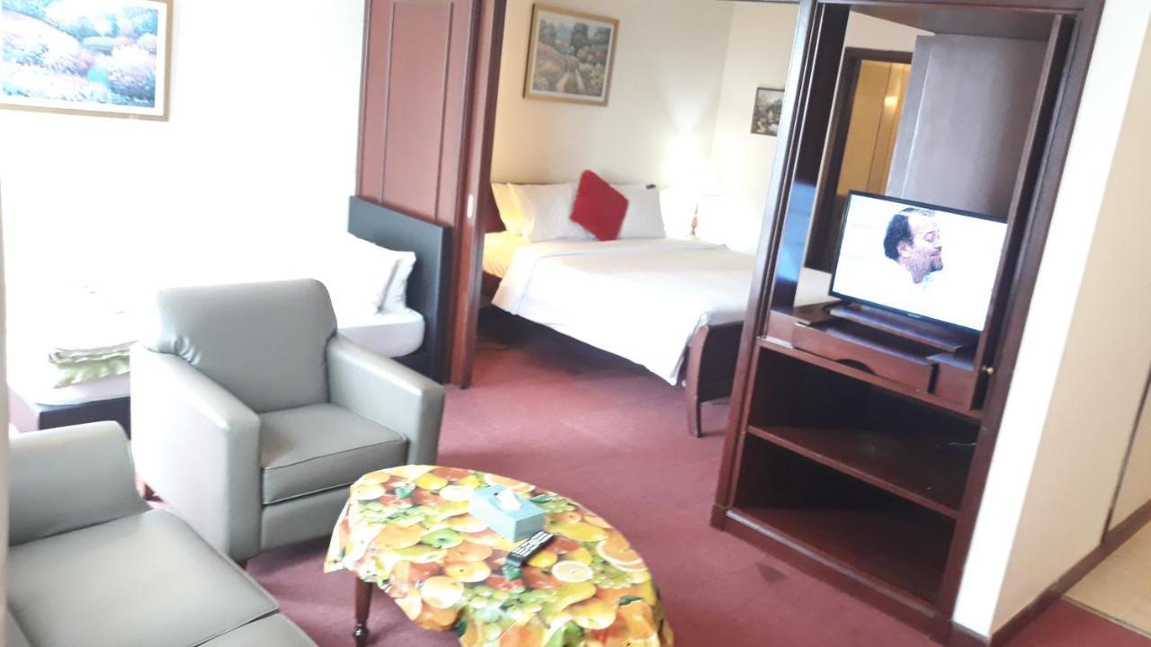 Apartment Diamond @ Times Square *