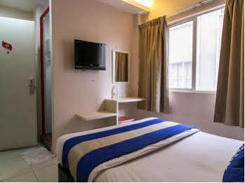 Hotel Oyo Sri Petaling 3*