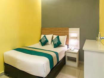 Hotel Oyo Sri Petaling 3*