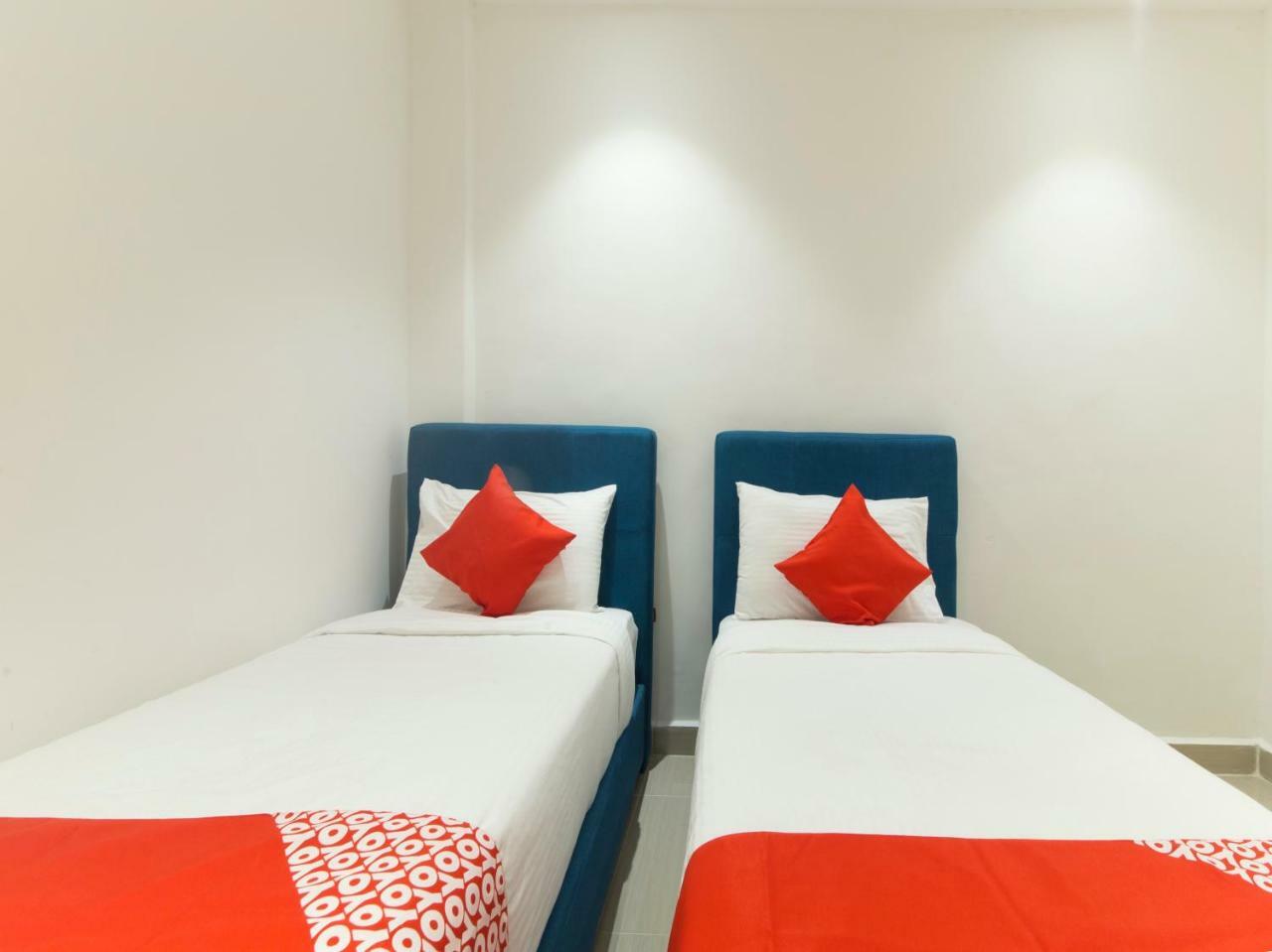 Oyo 90121 Summer House Bed & Cafe Kuala Lumpur