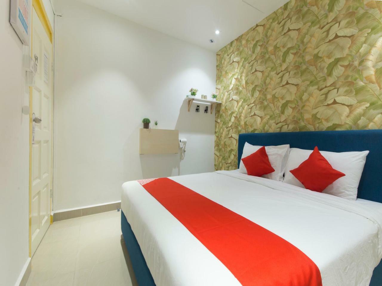 Oyo 90121 Summer House Bed & Cafe