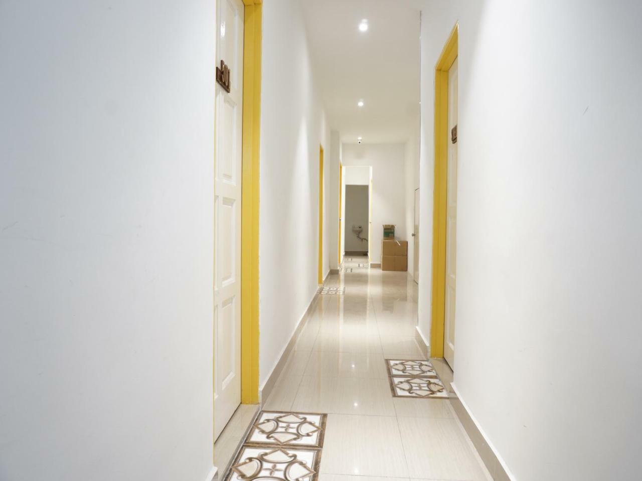 Oyo 90121 Summer House Bed & Cafe Kuala Lumpur