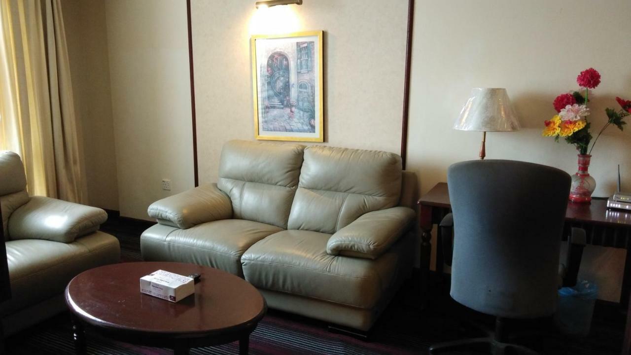 Apartment Best Service At Times Square *