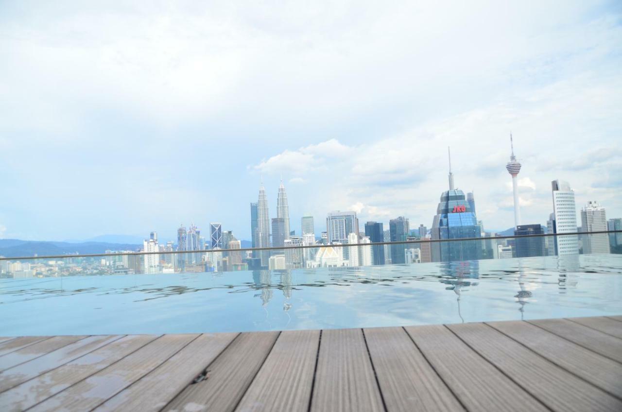 Kl Skyline At 34 & Rooftop Infinity Skypool *