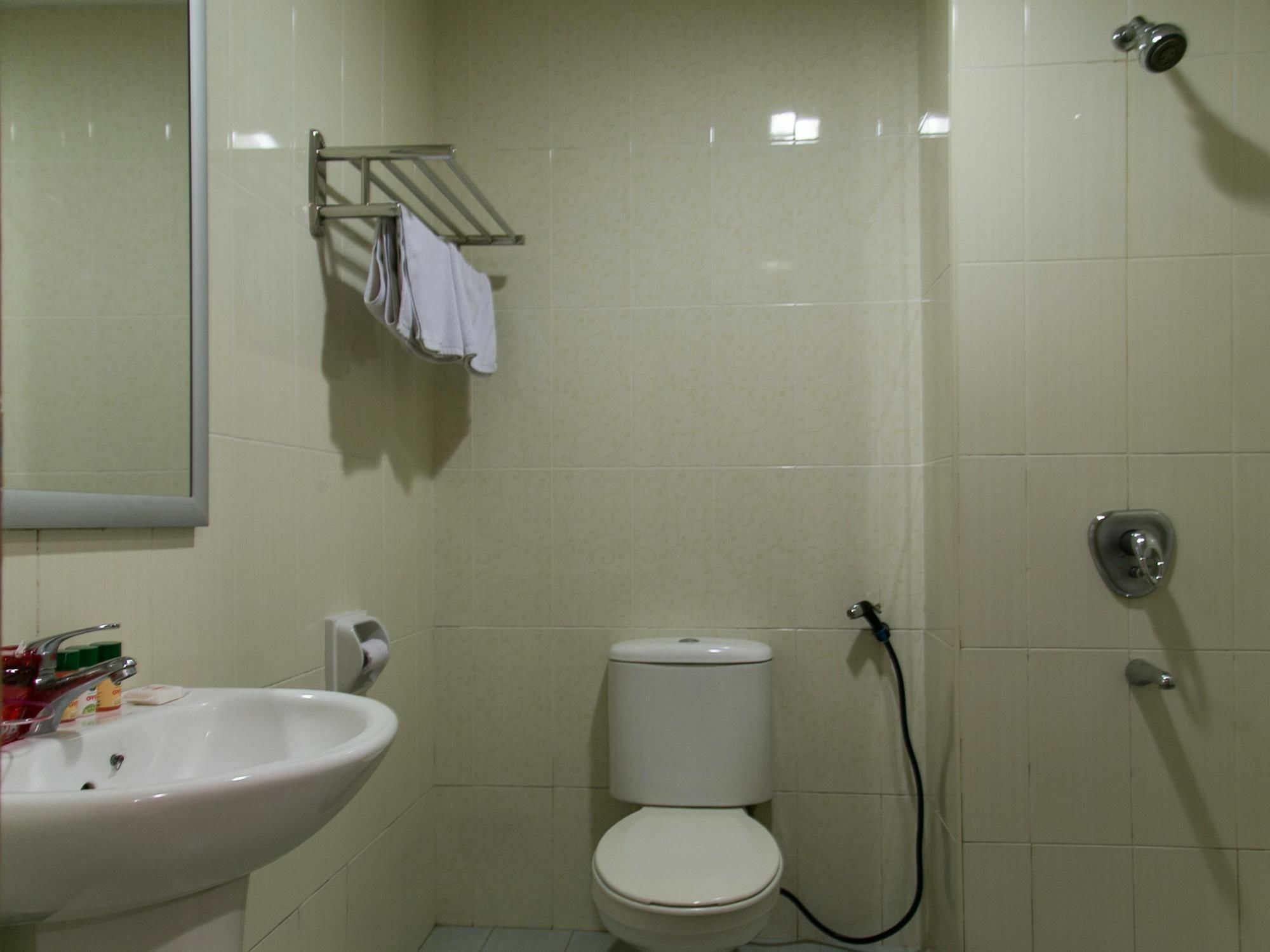 Hotel Oyo Imbi Monorail Kuala Lumpur